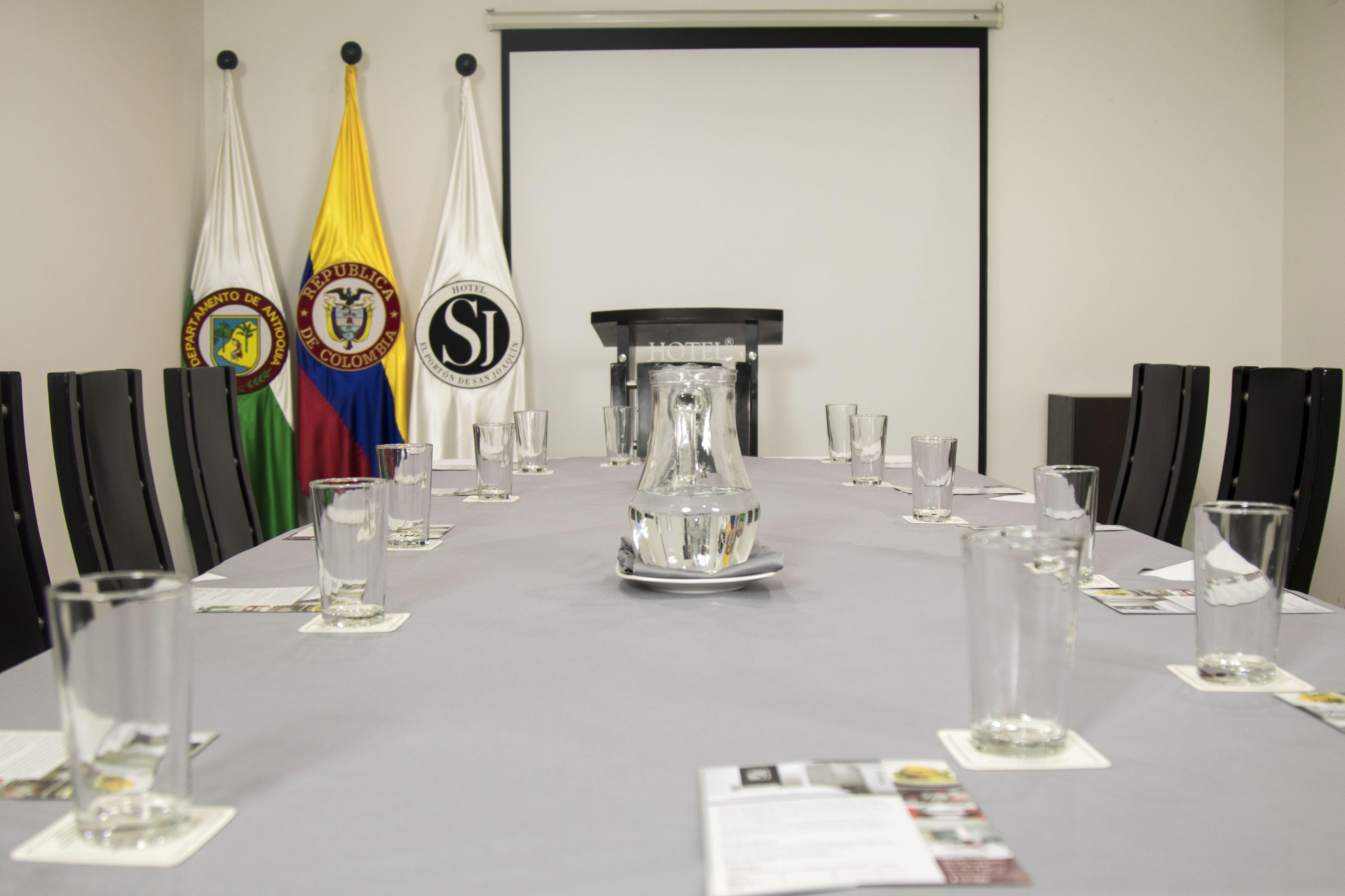 El Porton De San Joaquin Hotel Medellin Ngoại thất bức ảnh